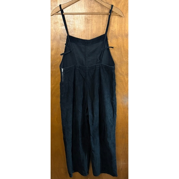Urban Outfitters BDG Black Corduroy Overalls Wide Leg Jumpsuit Chore Pockets Y2K - Picture 3 of 15